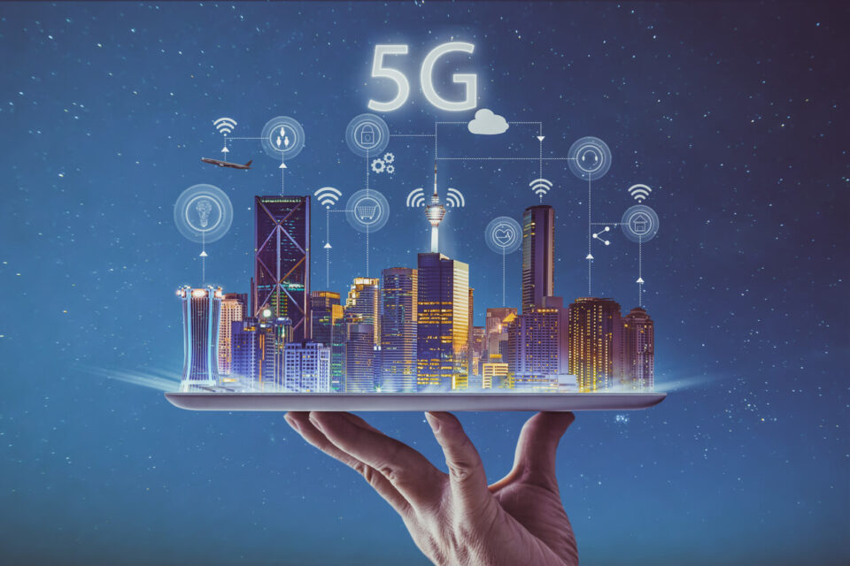 How 5G Integration Can Revolutionize Metaverse Experience