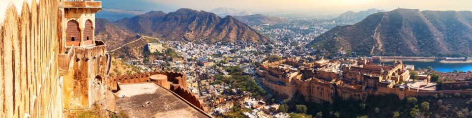 Explore Jaipur’s Old City On A Self-Guided Walking Tour